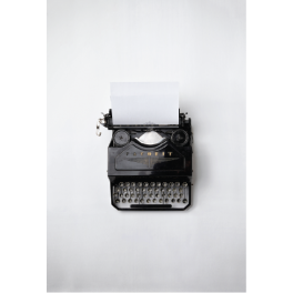Poster machine à écrire noir et blanc