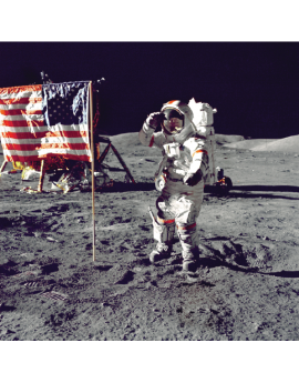 Poster astronaute sur la lune